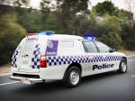 Holden Crewman Divisional Van Police 2004 года